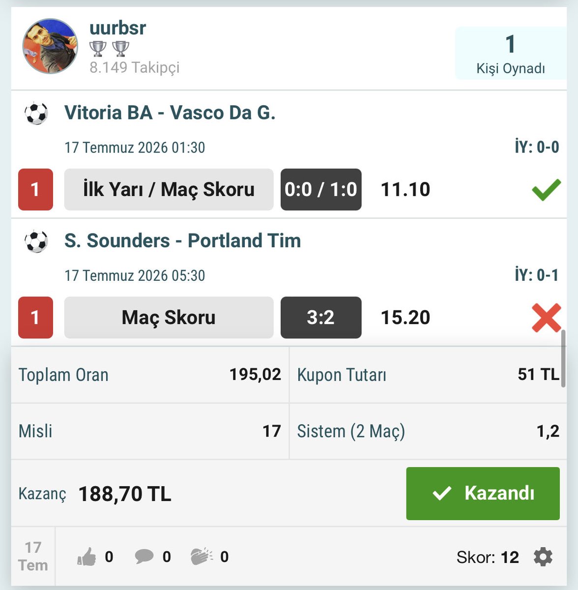 TipsSniper10's tweet photo. Vip grup kurdu teki yazmış. Skor kazanmak çok kolay bundan sonra skor vereceğim sadece demiş. Liste paylaşmış Listede 5 tane farklı skor var 1 i gelmiş bildik yazmış. Nedense ben 16 temmuzda sayfayı kurdum. 25 temmuza kadar 5-6 maç verdim. 1 fire verdim. 20 günde ne yaptık. https://t.co/z6O2ELGUe0