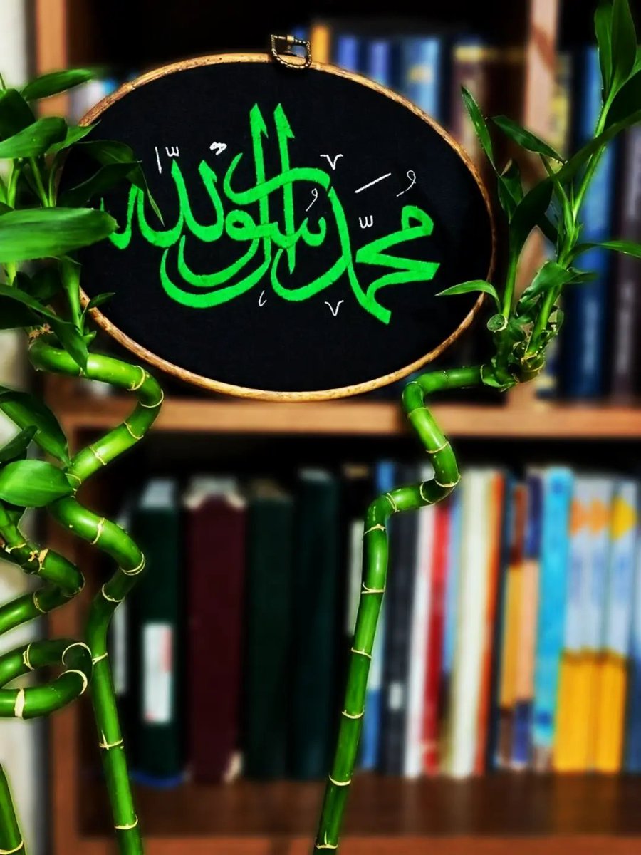areej_313_'s tweet photo. إننا شيعة محمد قبل أن نكون شيعة علي وما حب الزهراء (عليها السلام ) والأئمة الاثنى عشر إلا حباً بالرسول الأعظم وآلـﷺـه ... 

-القائد الصدر العظيم
 ٢٤ صفر الخير ١٤٣٧ https://t.co/Q4vdd3rjVy