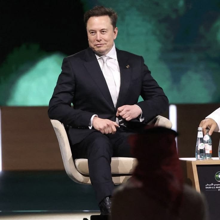 R0cketLover's tweet photo. How much do you still trust Elon Musk ?

A. 100%
B. 75%
C. 50%
D. 25%
E. 0% https://t.co/cpGkbx4QUS