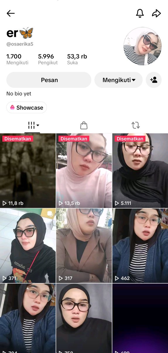 GRUBVIRALLLLLL's tweet photo. Vcs dan ngewe ada di grub buruan dm harga murah https://t.co/cO9L9utxSG