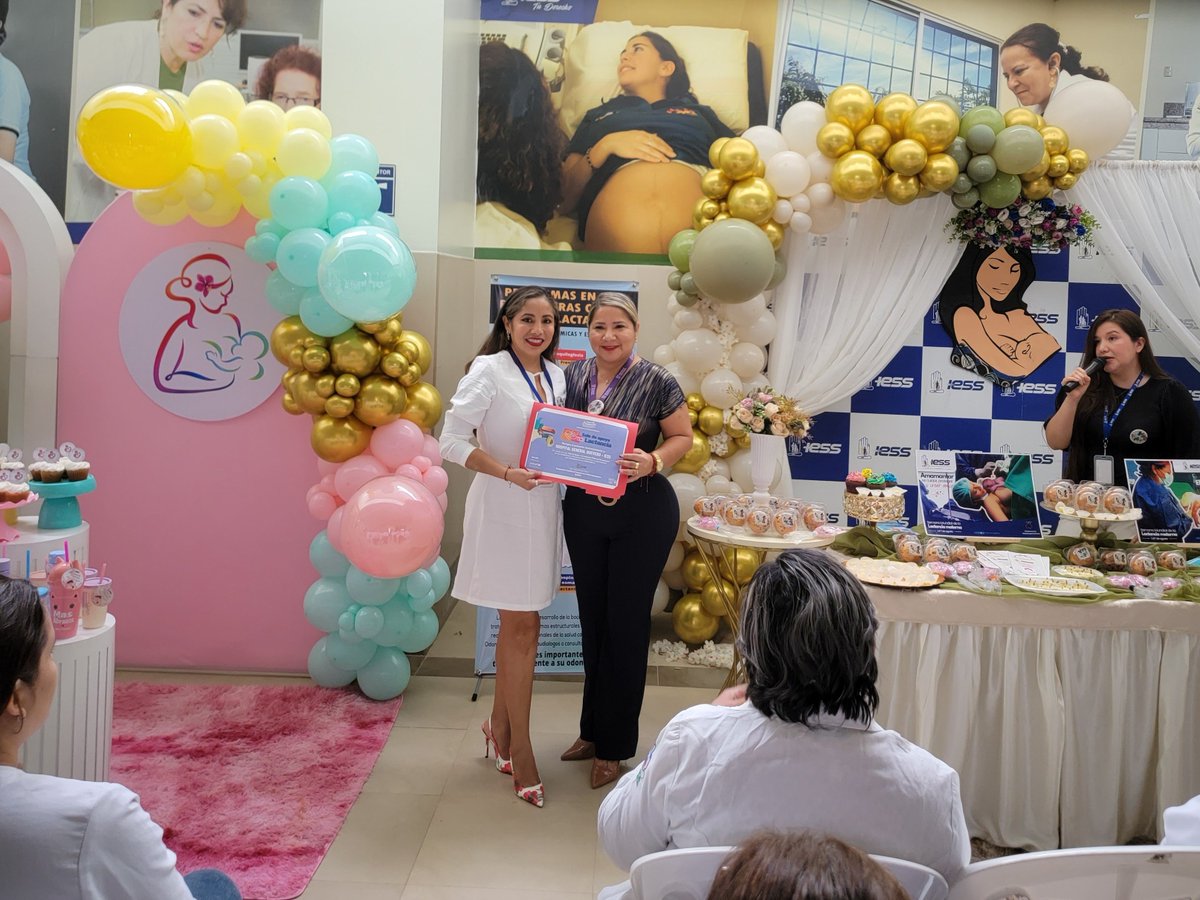 LosRiosIESS's tweet photo. Además, recibimos la renovación del Certificado de Lactario Institucional, otorgado por @Salud_Ec en reconocimiento al compromiso de la institución con la protección, promoción y apoyo de la lactancia materna en beneficio de sus servidoras y sus hijos. https://t.co/dopjKcMY8B