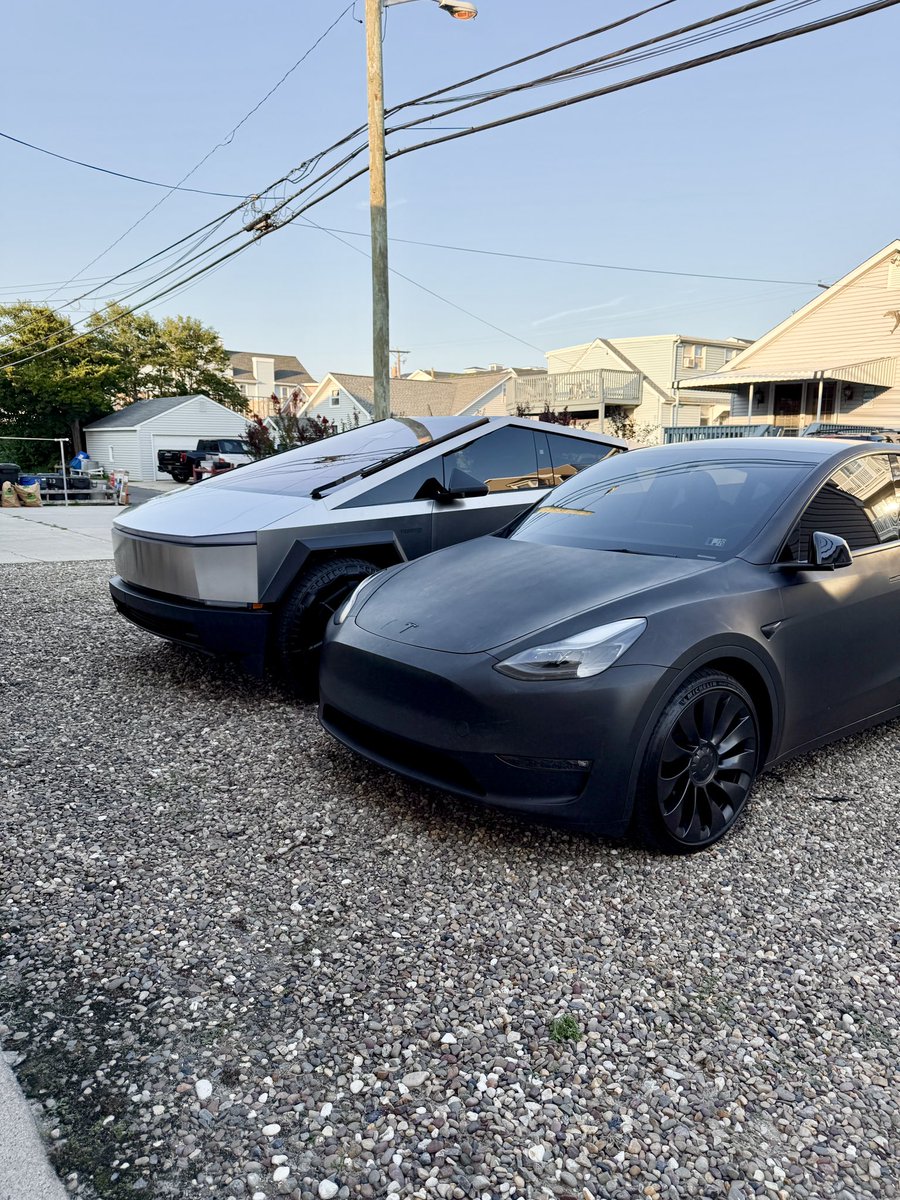 billykyle's tweet photo. I miss having two Teslas, but truthfully, there’s nothing in their lineup that comes even close to the Cybertruck. The steer by wire, speed, utility, and tech make it the best truck ever made. Period. https://t.co/b0T2S1EWA8