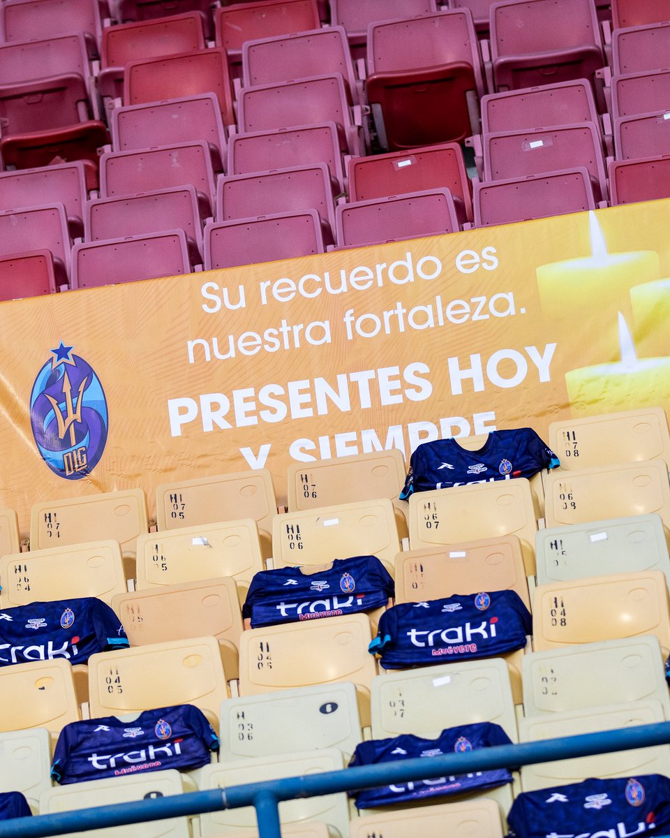 LigaFUTVE's tweet photo. ❤️‍🩹 • Porque seguir no significa olvidar 
🫂 • Su aliento siempre acompañará a @DvoLaGuaira 

📸 • @JPabloLobo 
#LigaFUTVETriunfobet https://t.co/TnwrUW064H