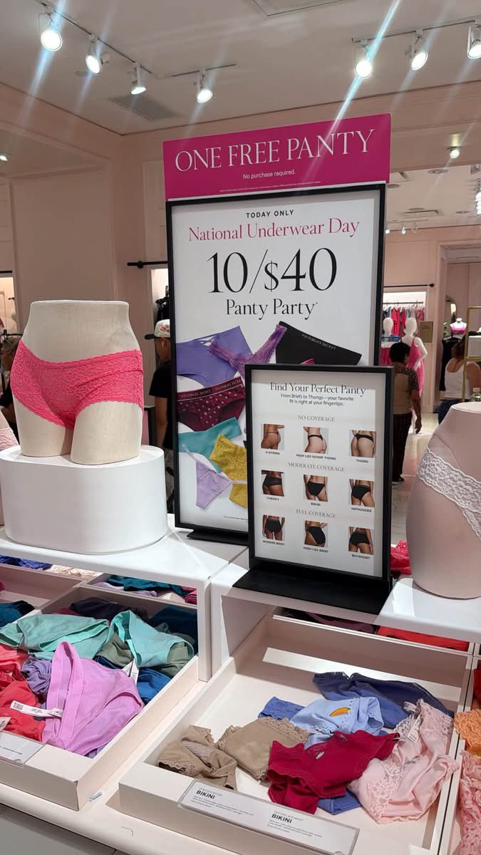 layxsnv's tweet photo. Victoria’s Secret is doing 10/$40 panties! 🩷✨ https://t.co/fJoc8uDkrs