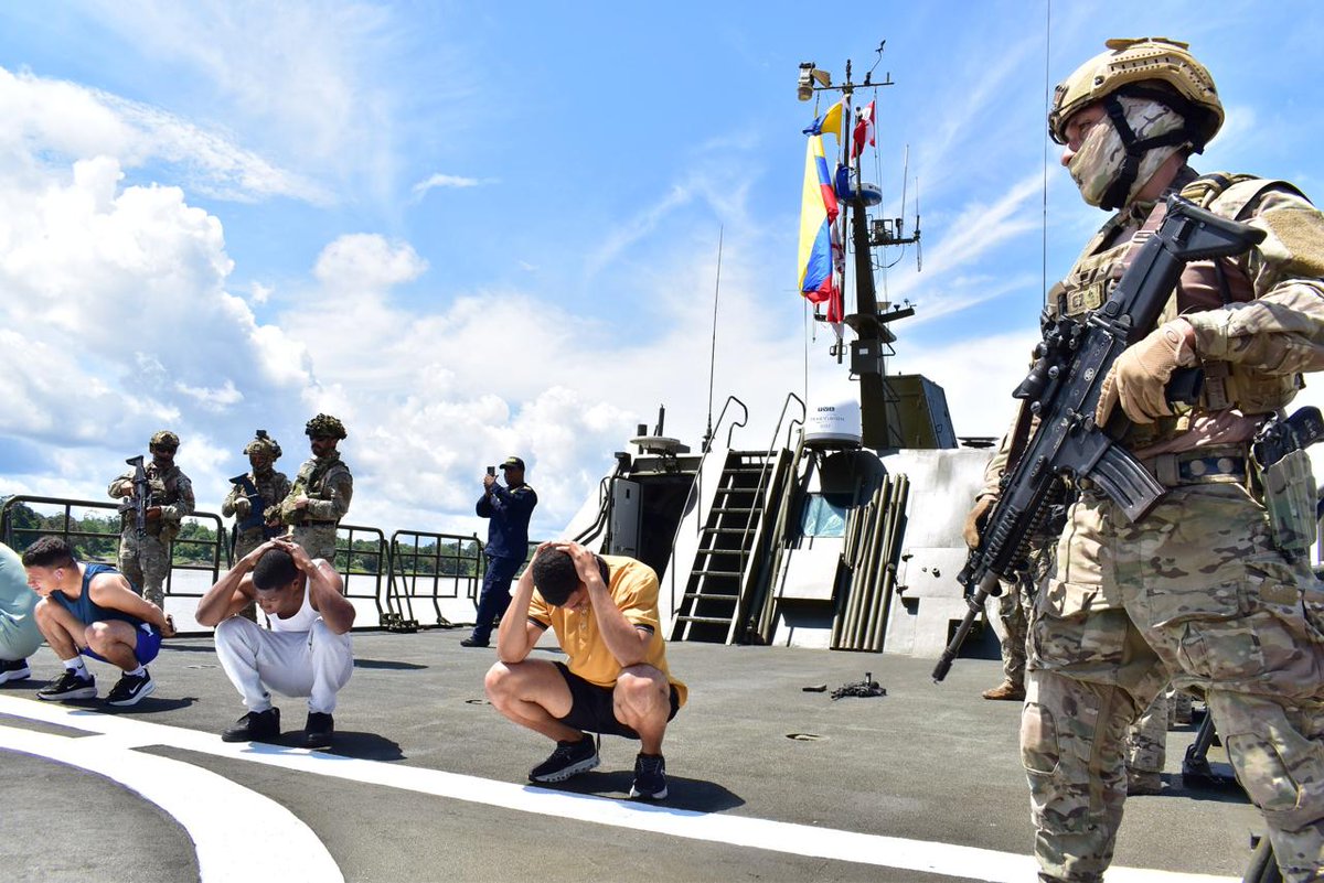 naval_peru's tweet photo. Iquitos: La Marina de Guerra del Perú culminó la Segunda Fase de #BRACOLPERNAVAL2026 junto a Colombia y Brasil, fortaleciendo la interoperabilidad y capacidades tácticas con ejercicios fluviales para responder a desafíos de seguridad en la Amazonía. #NavegandoAlServicioDeLaPatria https://t.co/X6IaGb6sOa