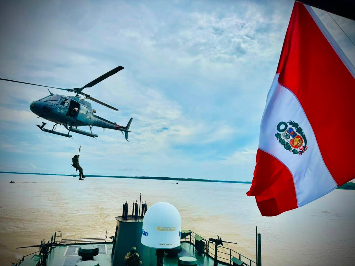 naval_peru's tweet photo. Iquitos: La Marina de Guerra del Perú culminó la Segunda Fase de #BRACOLPERNAVAL2026 junto a Colombia y Brasil, fortaleciendo la interoperabilidad y capacidades tácticas con ejercicios fluviales para responder a desafíos de seguridad en la Amazonía. #NavegandoAlServicioDeLaPatria https://t.co/X6IaGb6sOa