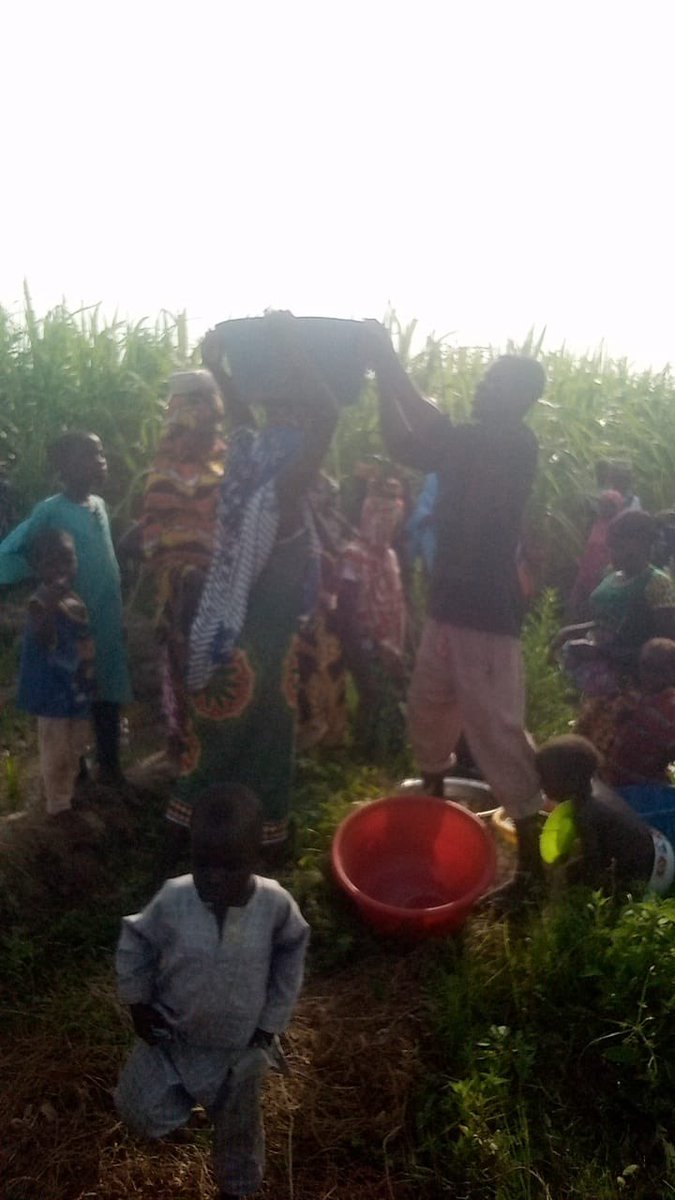 Buildawell_wtnf's tweet photo. Location๐- Emi Bakpocun Village
LGA - Bida
State ๐ณ๐ฌ- Niger
Source of water ๐ง - Pond
Project type - Water Well
Tree planting ๐ณ
May Almighty Allah make it a successful project, Ameen. #Buildawell #PlantAtree https://t.co/ugeTqIiIEs