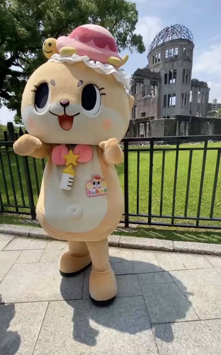 chiitanmomiji's tweet photo. 今日の広島は特別な日
美味しいミルクを飲んで、みんなとおままごとができて、明日を夢見られる幸せ

この当たり前の日常が、世界中のすべての人に届きますように。 https://t.co/zz5sZD47QJ