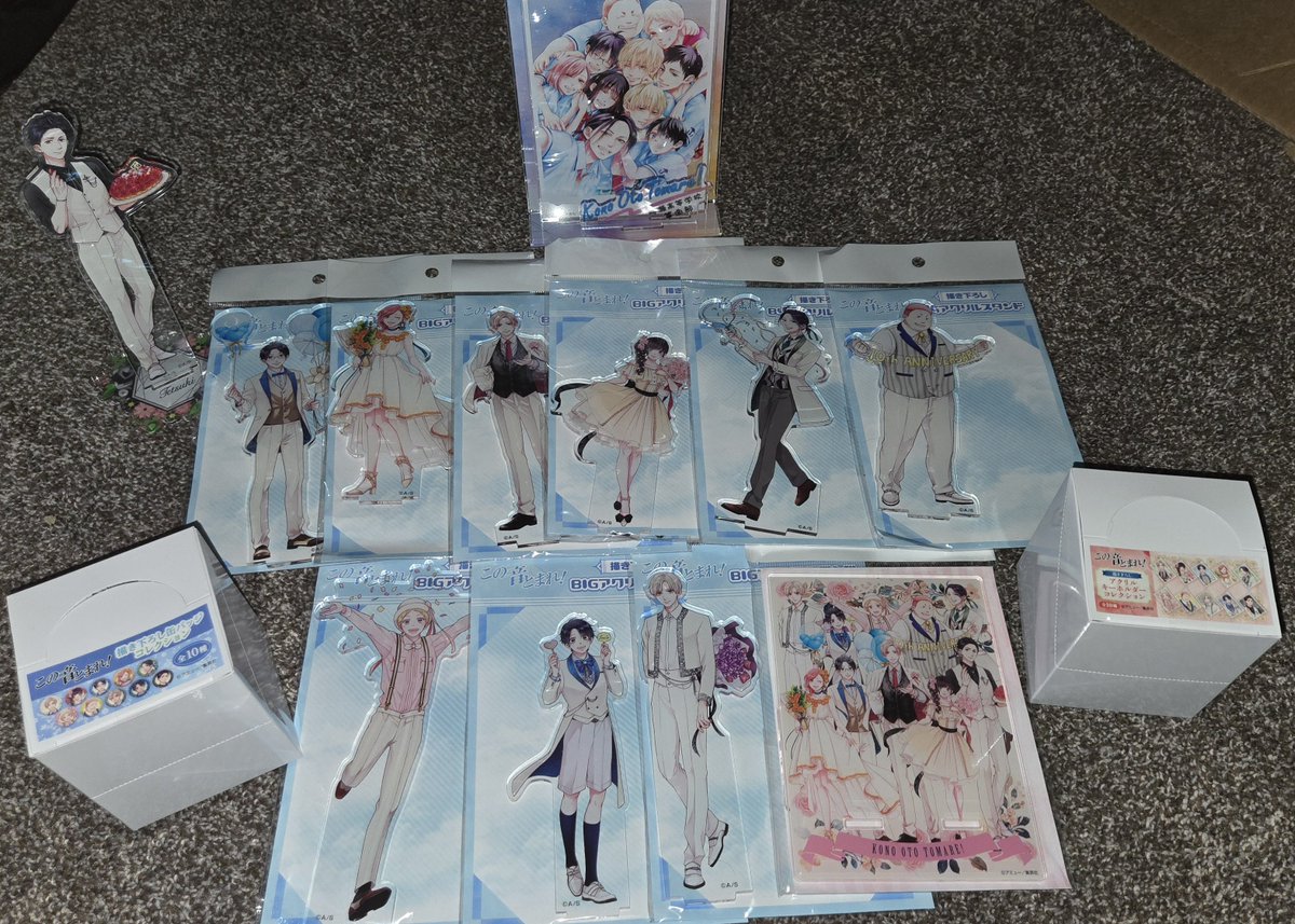 SaltySalt291's tweet photo. So happy to collect all the 10th anniversary acrylics of Kono Oto Tomare! (*^▽^)/★*☆♪ they now join the first 2 acrylics I got when I was in japan a few years ago! ありがとう@amuse8 先生❤️大好きだよ！哲生くん、もう一人じゃないよ(^ω^) https://t.co/5V84oIOWng