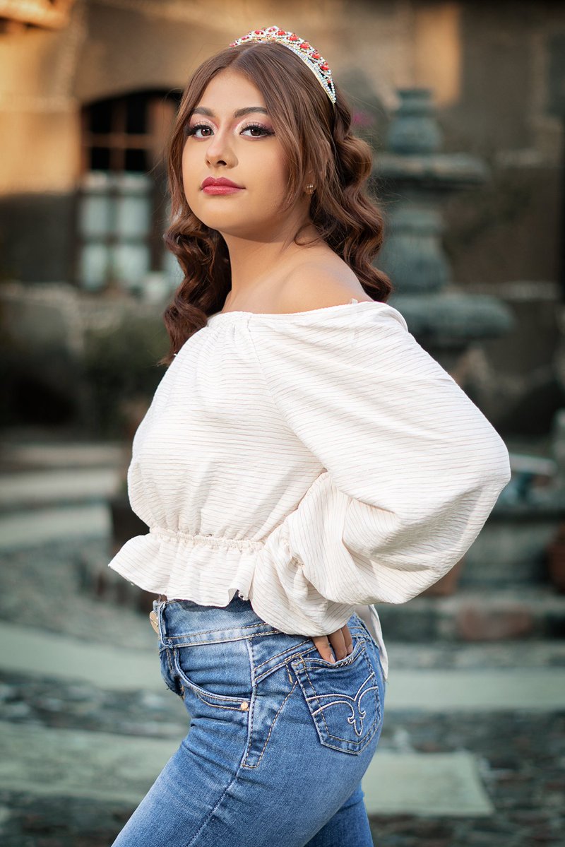 Cinetrica's tweet photo. Hay días que solo ocurren una vez.
Dream Studio.
#DreamStudio #RetratoEditorial #XVAños #PortraitPhotography #Quinceañera https://t.co/KOnJybRNSj
