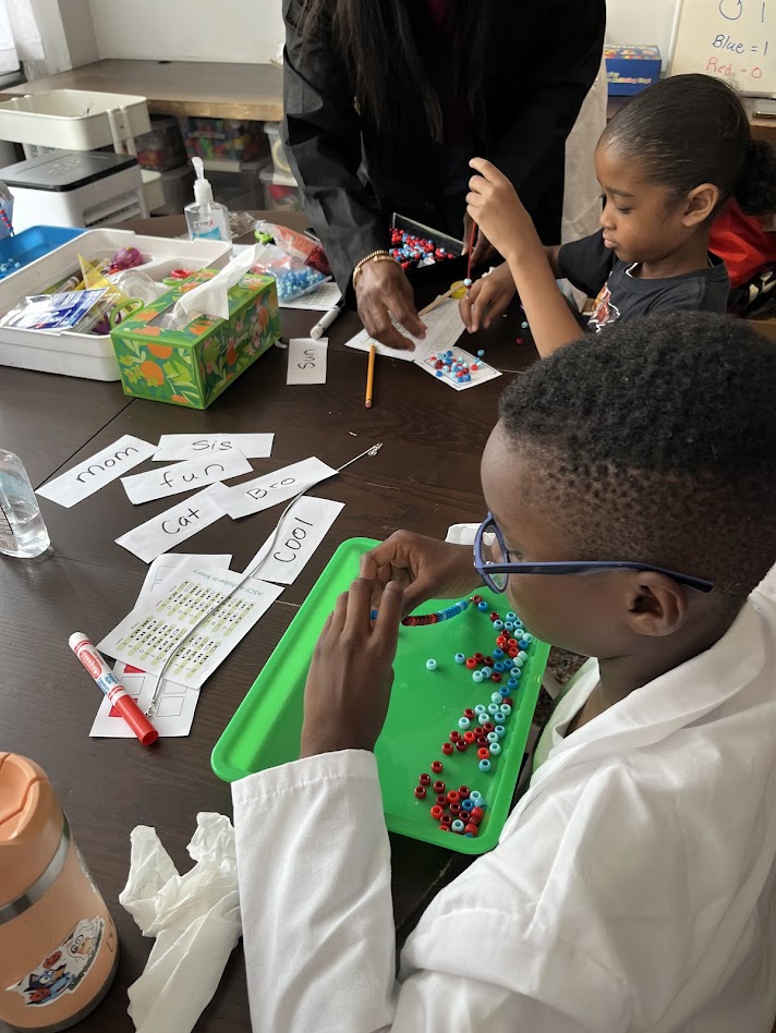 stemkidsnyc's tweet photo. Day 3 of #STEMXplorers Innovation Lab: binary bracelets, cardboard pulleys, and water cycle models! 💻🔧💧 Students learned from STEM Icon Lonnie Johnson and got hands-on with science. The future is bright! #STEM #YoungMinds #Innovation https://t.co/bSOoW4EITP