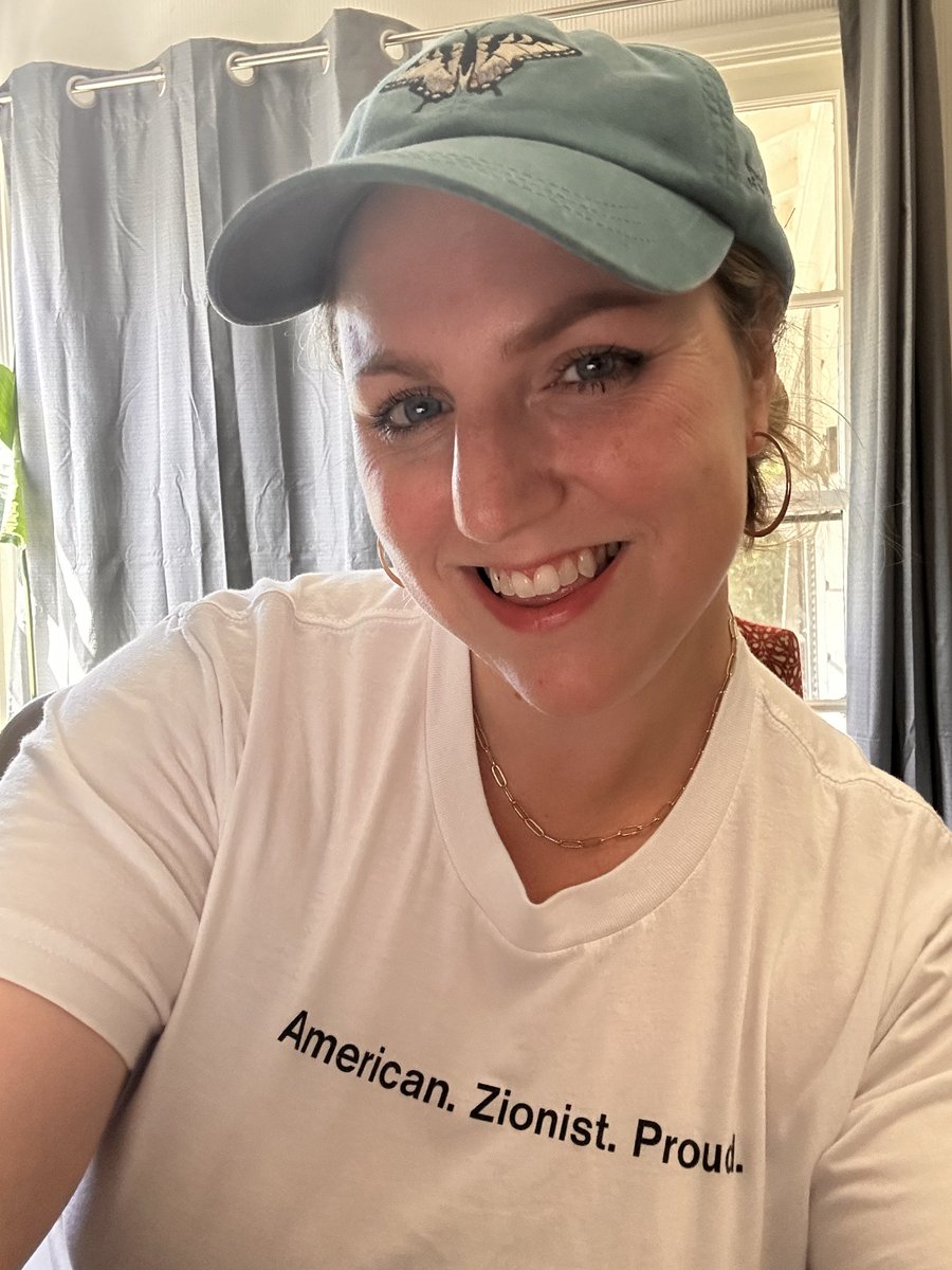 kylieoralobell's tweet photo. I’m a proud American and Zionist and Jew. No amount of hate is going to stop me from speaking up. God bless America, and God bless our greatest ally, Israel. https://t.co/S4Gt0EOg8q