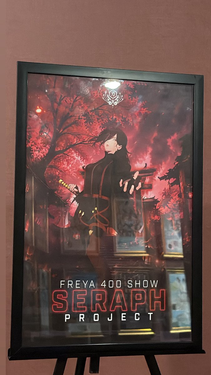 Freya_JKT48's tweet photo. Hari ini 400 shows! 
Terima kasih banyak atas waktu dan usaha yang diluangkan untuk membuat project inii! Senangg sekali bisa dengar suara kalian panggil namaku atau nyanyi sama-sama di teater, aku sangat mengapresiasi hal itu, yang selalu buat aku semangat perform! https://t.co/vCD6pvyk4C