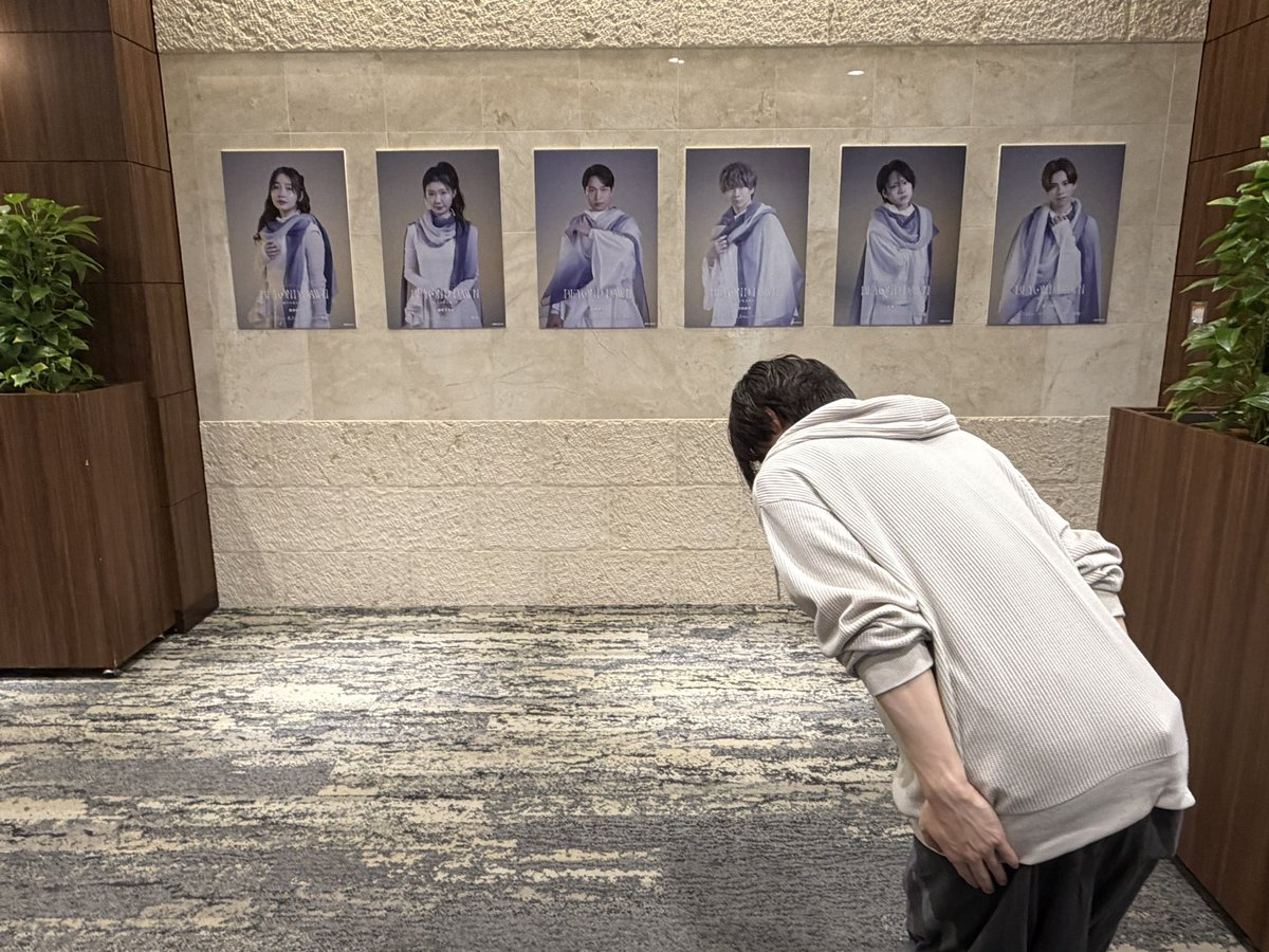 Sige227's tweet photo. 8/5(水)をもって
 #BEYONDDAWN 大千秋楽でした！
 #劇団ひまわり に入団し、4ヶ月で初舞台、最高の作品に参加させていただきました！
私は拳で戦ったりレイピアで戦ったりしておりました
少しでも、ご来場頂いた方々の心に刺さる芝居ができていれば幸いです！
たくさんのご来場ありがとうございました https://t.co/4DESPHyNbC