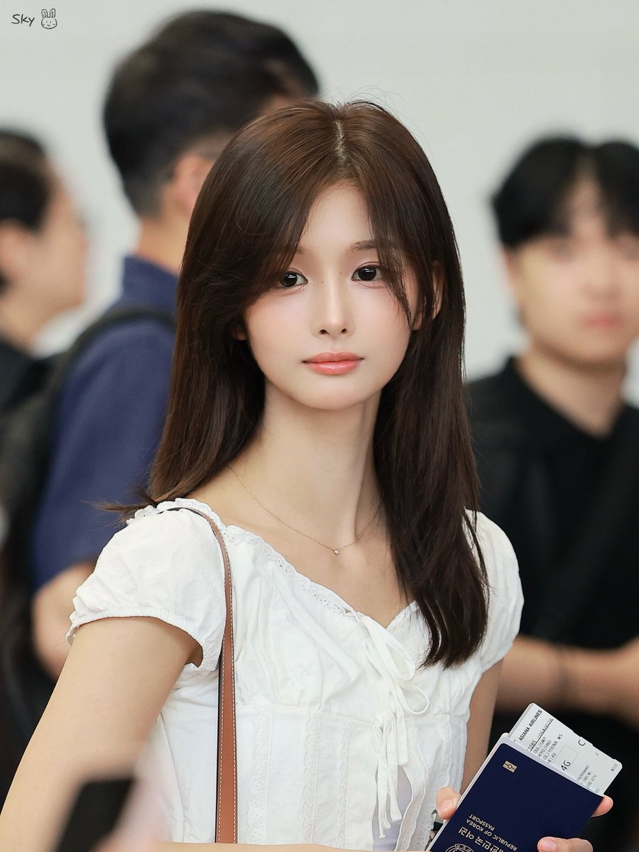 Sullyoon_Sky's tweet photo. 260806 GMP 🛫

#엔믹스 #설윤 #NMIXX #SULLYOON https://t.co/OT9NCOtib3