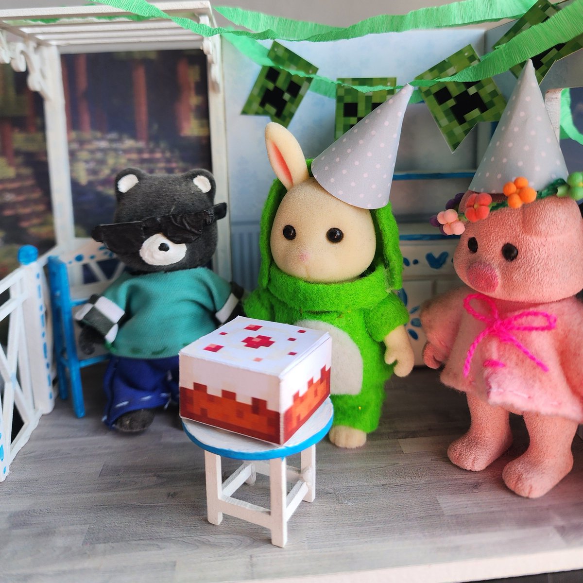 plantaaaaaaa's tweet photo. 🎂🎉 https://t.co/5GkMmQPDh0
