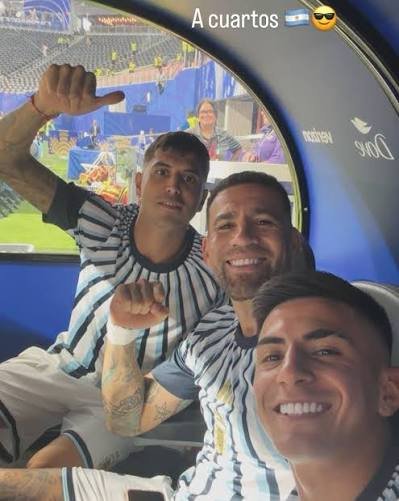 FacundoBrignolo's tweet photo. NO SEAS BOLUDO PALA, HASTA A TUS AMIGOS TENES ACÁ. RIVER ES TU CASA. VOLVÉ AHORA O EN ENERO, PERO VOLVÉ.

14 PALACIOS @exepalacios_ https://t.co/sgvXJzyAJh