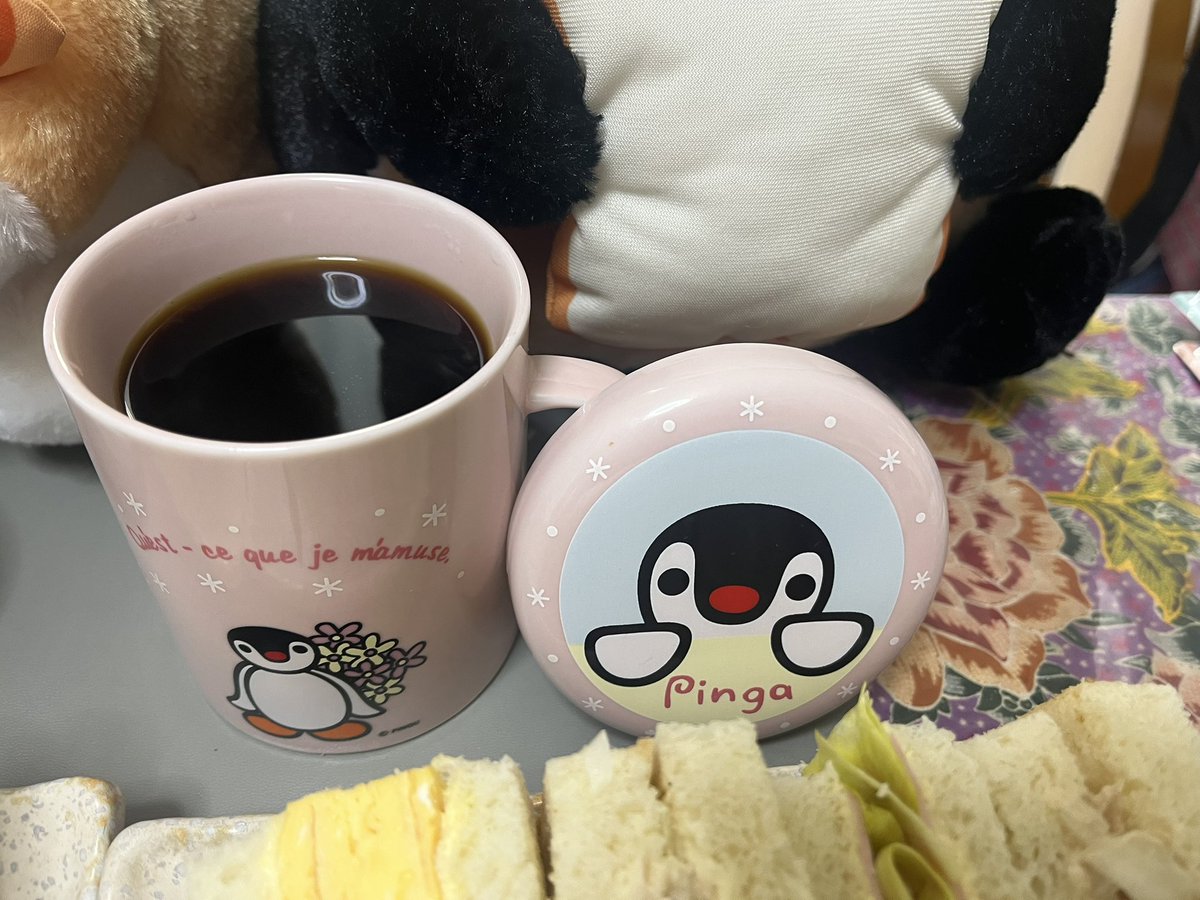 tomozo_p_union's tweet photo. 8月6日サンドウィッチの朝食作りました
〜お品書き〜
① 厚焼きたまご
② サラダチキンマヨ
③ ハムレタス
④ ツナマヨ
いつもはタマゴサラダですが、今回は変えてみました。
ご満足いただけました？
#朝食 
#サンドウィッチ 
#忠犬もちしば https://t.co/hQ99uKWHEV