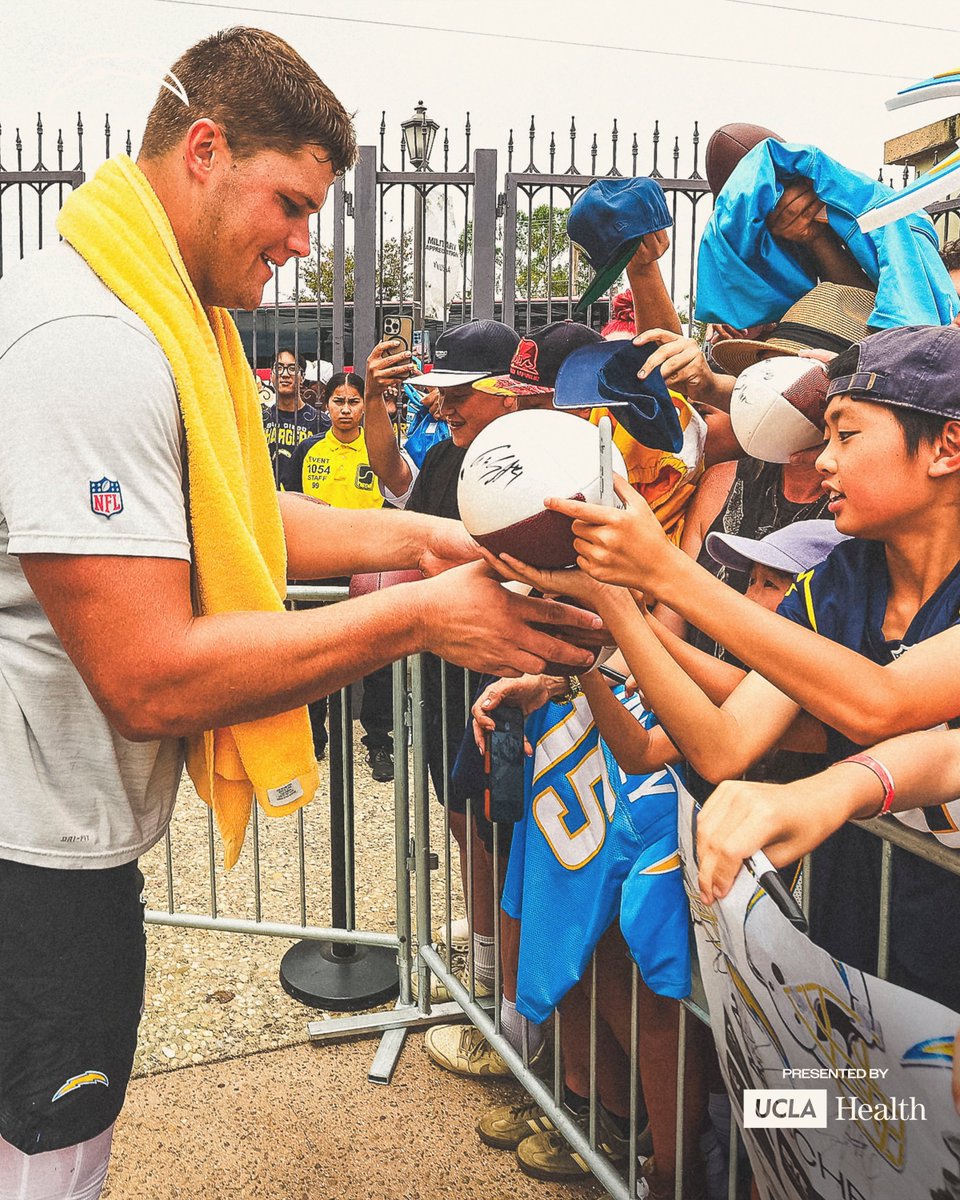 chargers's tweet photo. all love 🫶 https://t.co/ZW684eF6sT