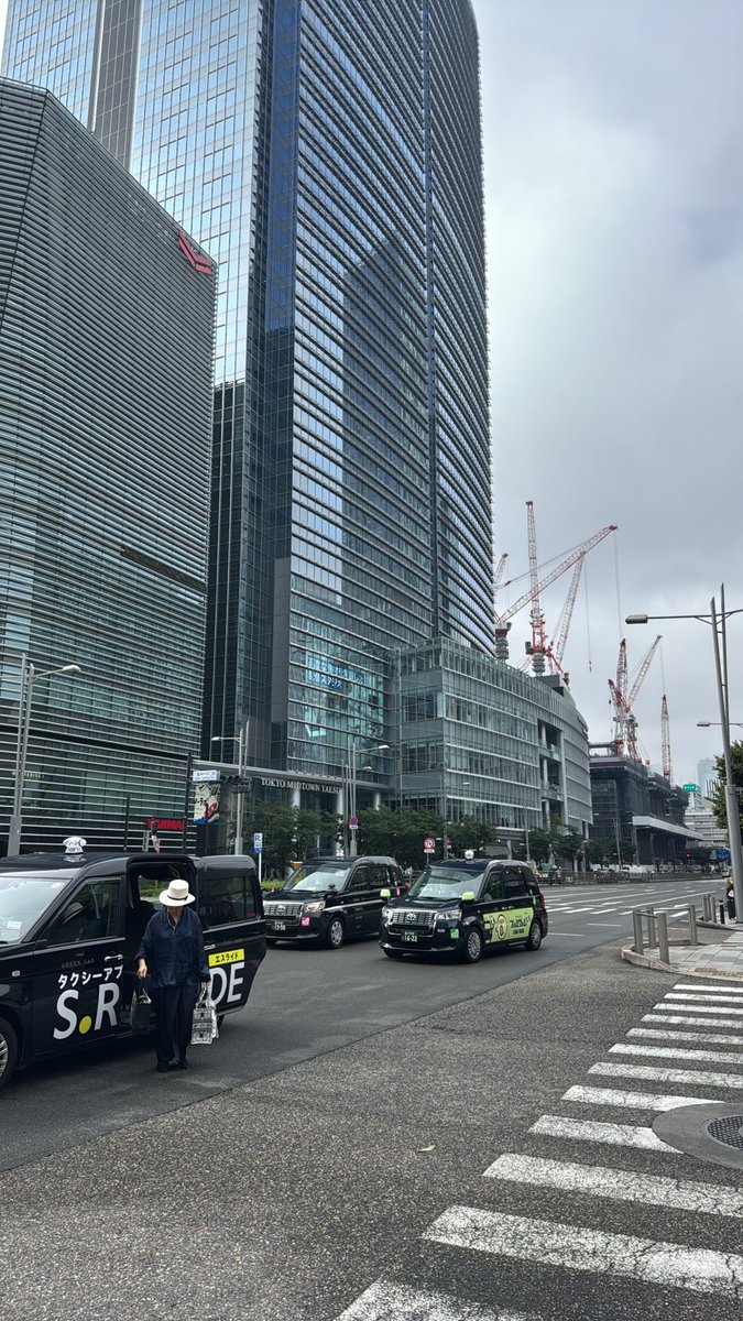 igeoji927's tweet photo. おはよう東京 https://t.co/340BFmbf7f