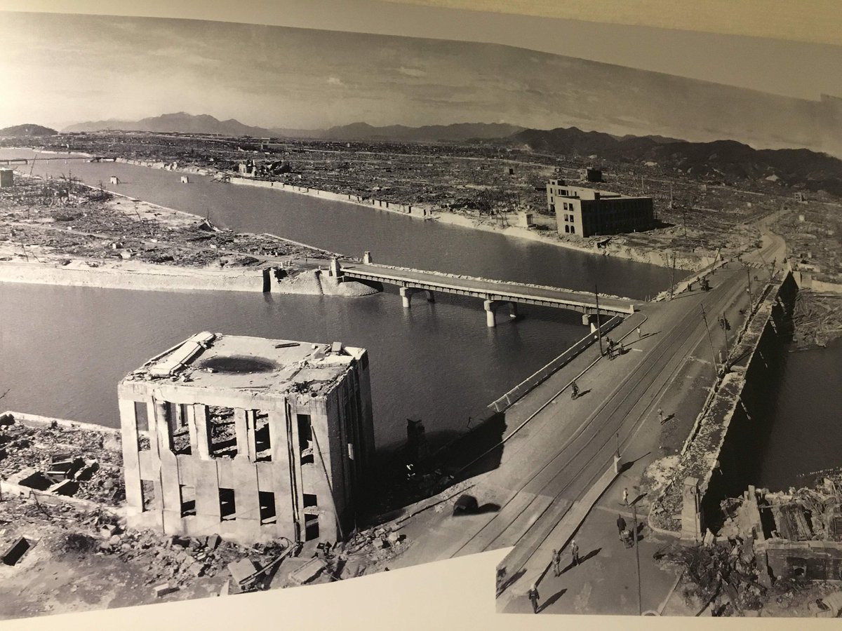 Reo19077530's tweet photo. 広島に原爆が落ち81年。もう原爆を実際に知っている人は僅かに。多くの被爆者が残した記憶を我々がどうするのか試される時代になったはず。

きっと広島が後世に伝えたかったのは、アメリカが悪い！日本も悪い！とかではなく『人の上にこんなもの落としちゃいけない』という道徳の核心だと感じます。 https://t.co/9TQ8N6tNx3