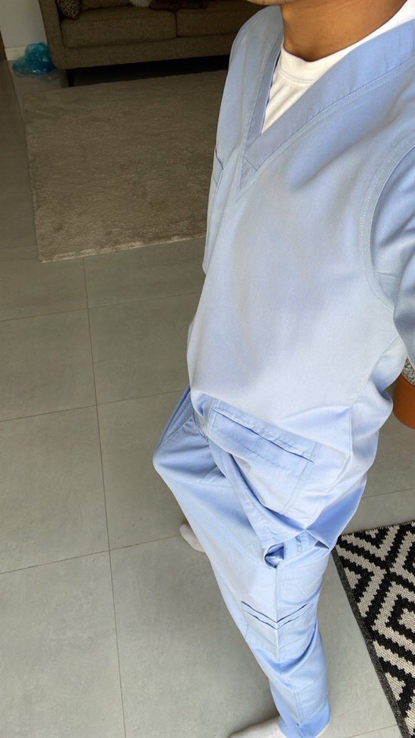 ge__ge69's tweet photo. ابي منسقه او بنت نتقابل بشقتي بجده عمري ٢١ #ديوث #قحبه #جده #معصيتّيَ_رِحّتِي https://t.co/IxPP9Og0jl