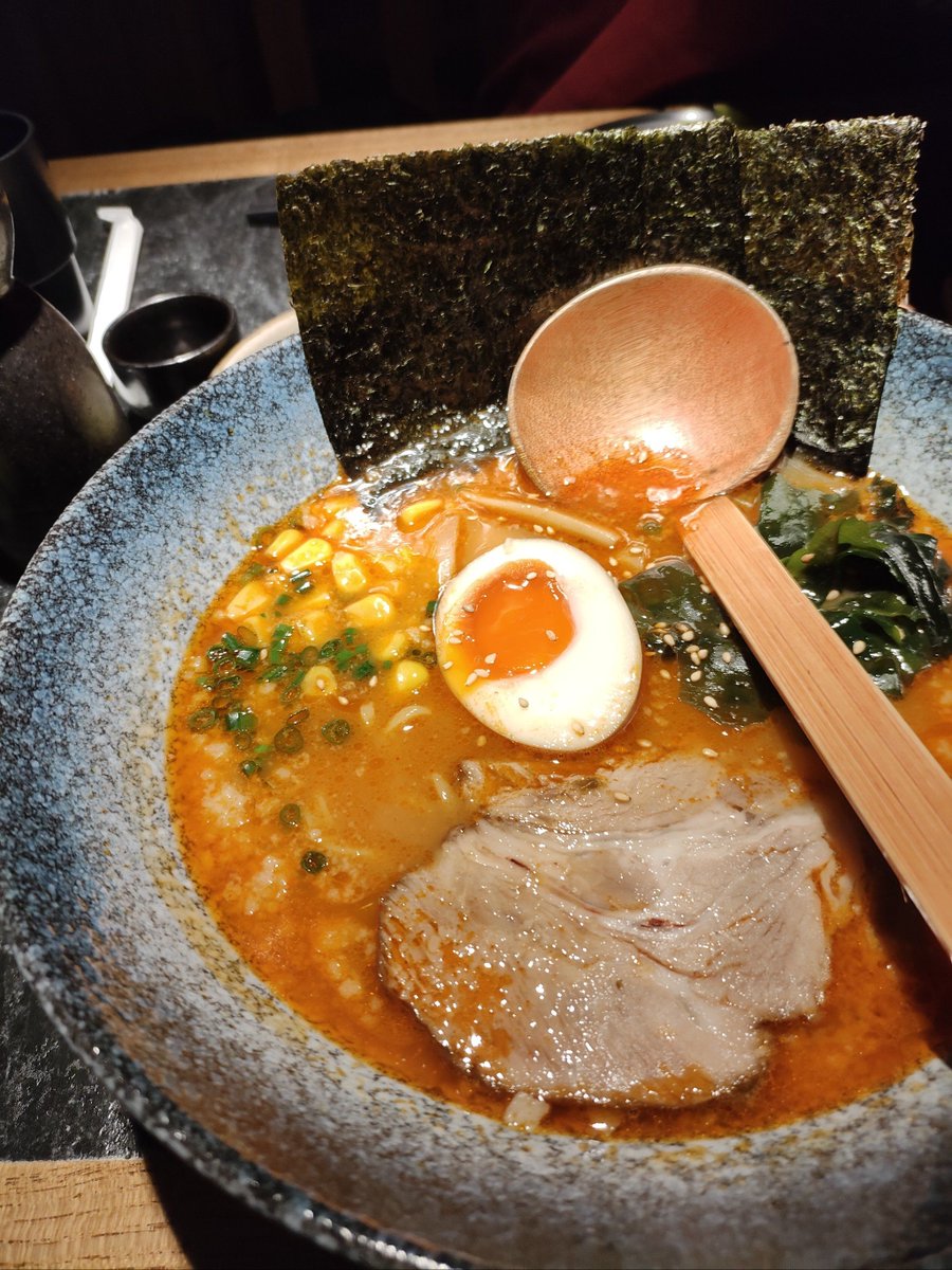 nabeaya1's tweet photo. [周末躲进海边小渔村，踩着浪花追日落，海鲜面的鲜气裹着海风，原来松弛感不用找远方，家门口的治愈角落就够～]， https://t.co/SbKQz4VX0o