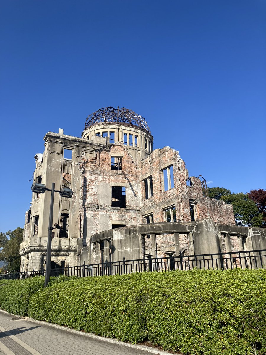 o8310imo's tweet photo. 8月6日
8時15分
黙祷 https://t.co/lb6mn1ahw5