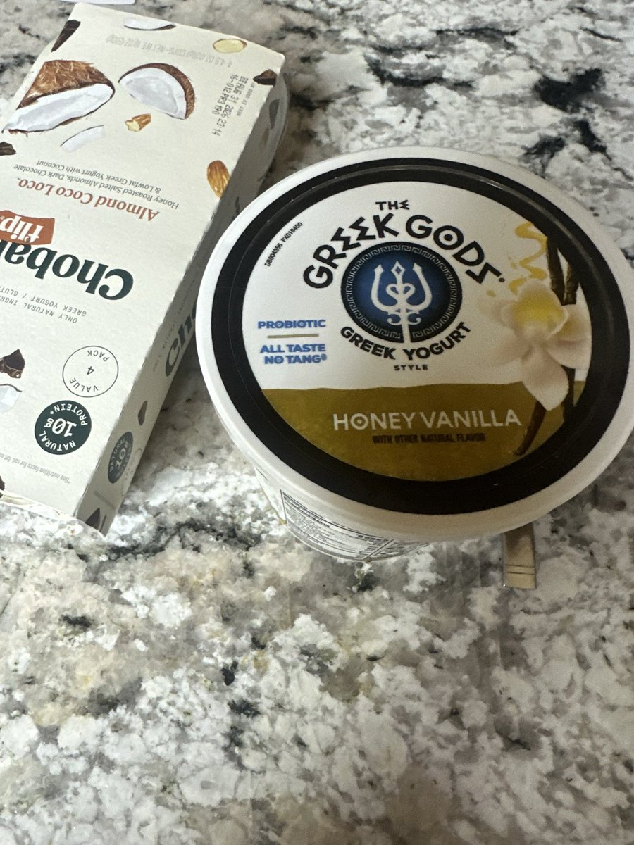 _rorofox's tweet photo. best yogurt https://t.co/LERzXcfnG1