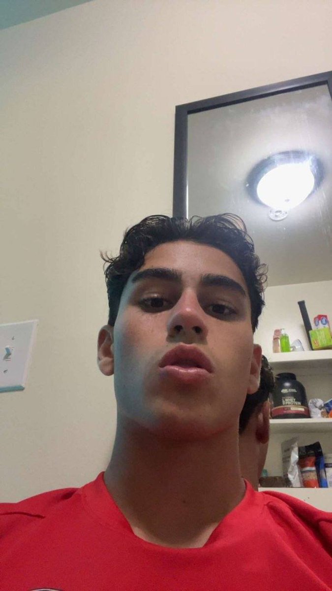 Lomecansitc1t's tweet photo. Luquitas👀🥵

Mira sin censura 
https://t.co/AkbUPdTnee https://t.co/7yZlIEW69P