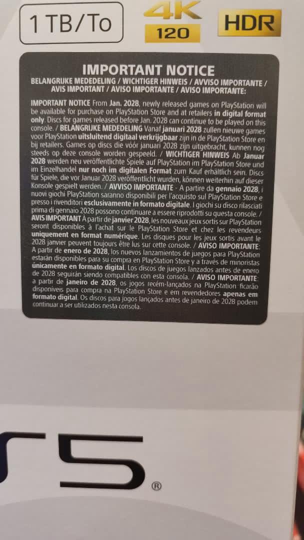 CadeMeuJogo's tweet photo. Os novos lotes de PS5 vem um aviso em negrito sobre o fim das mídias físicas. https://t.co/fB3N1QikRZ