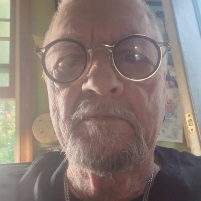 TimothyPrea3op's tweet photo. #NewProfilePic https://t.co/4WFdjDcofW