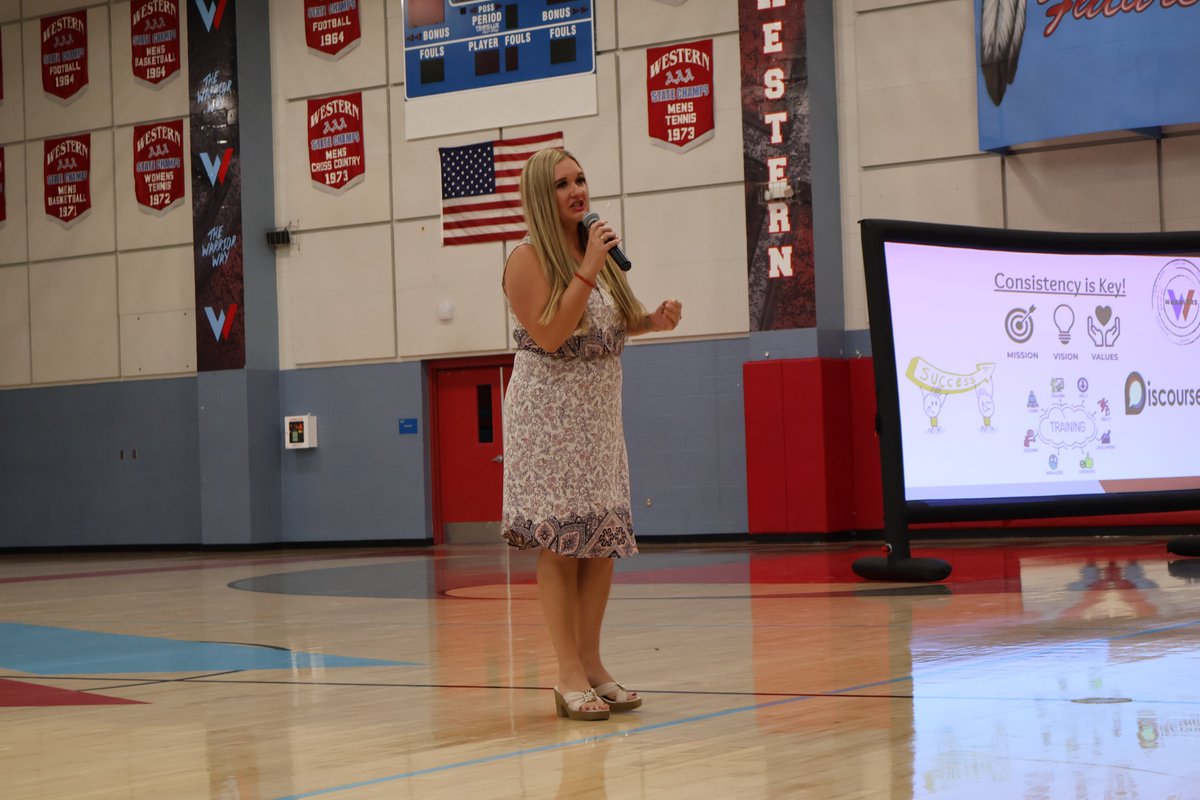 cceanv's tweet photo. 🍎 Welcome back, educators! 🍎
A new school year is officially underway and CCEA is excited for the year ahead.

This week, we stopped by Desert Pines HS and Western HS for their Feeder School Kickoff Events! They had some great performances, speakers, and professional development.

Thank you for your passion, dedication, and commitment to academic success!

#WelcomeBackTeachers #BackToSchool2026 #StrongerTogether #WeAreCCEA
