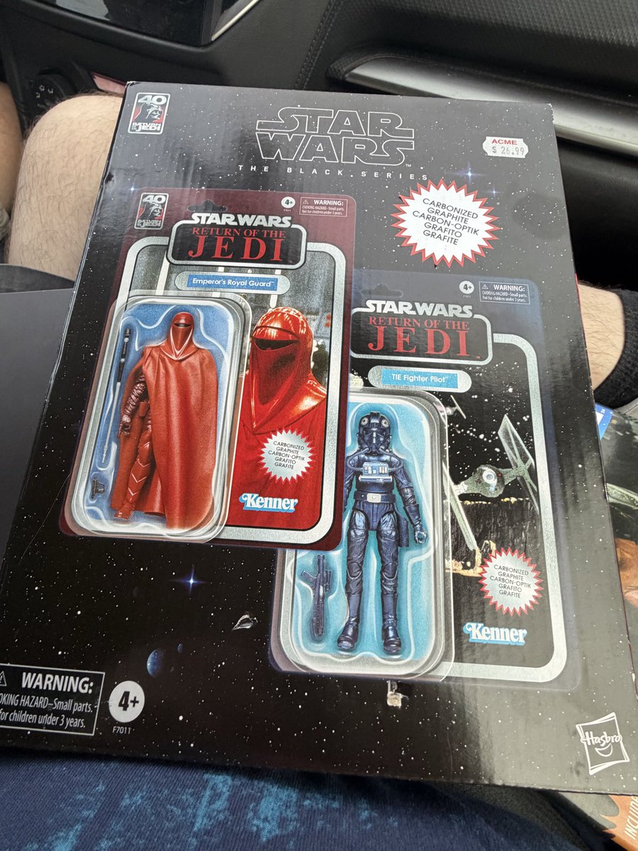 AYowaiski's tweet photo. New Star Wars Booty! https://t.co/cfk8NVYaNZ