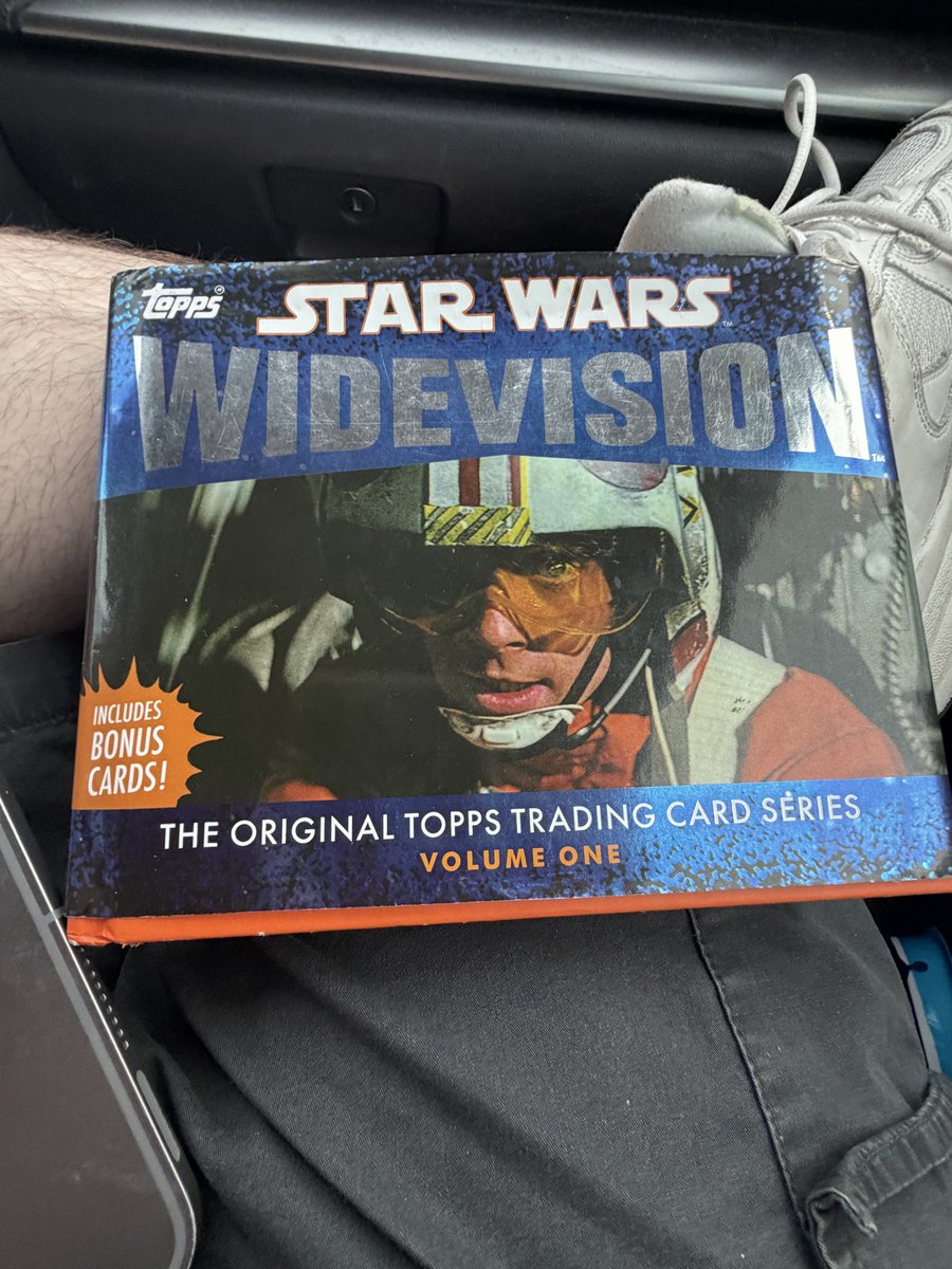 AYowaiski's tweet photo. New Star Wars Booty! https://t.co/cfk8NVYaNZ