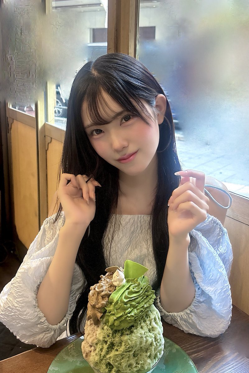 yoshisaku299's tweet photo. おはよしの♡ かき氷食べるの上手くなってきた♪ https://t.co/78qqPGMiCz