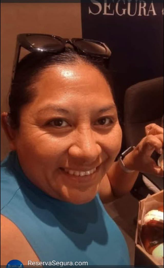 OaxacaViral's tweet photo. VENDÍAN VIAJES FANTASMAS EN OAXACA; DENUNCIAN A PRESUNTA AGENCIA DEFRAUDADORA ✈️🚨💰

Varias personas originarias de Oaxaca fueron defraudadas por la agencia de viajes Reserva Segura que se segura no tiene nada, operada por Sarahí Fuentes señalada de fraude. 🤷‍♀️🤷‍♀️🤷‍♀️ https://t.co/WBSuTLKBRU