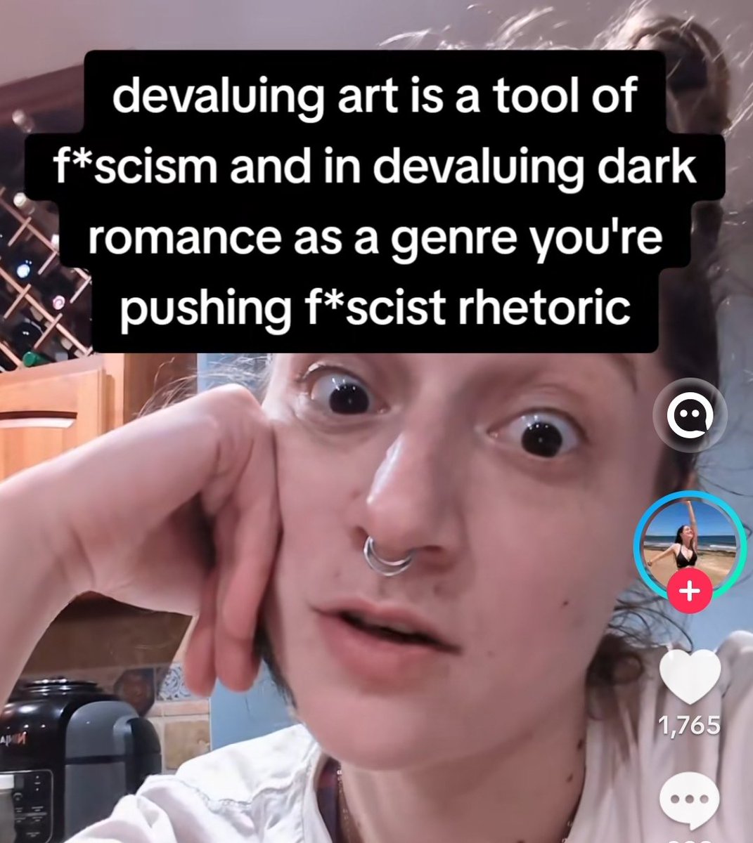 BussyKeaton's tweet photo. So TRUE sister! If someone says that A Court of Thorns and Roses is bad compared to Shakespeare or Virginia Woolf, THEY LOVE HITLER. https://t.co/7fUoqXCQOX