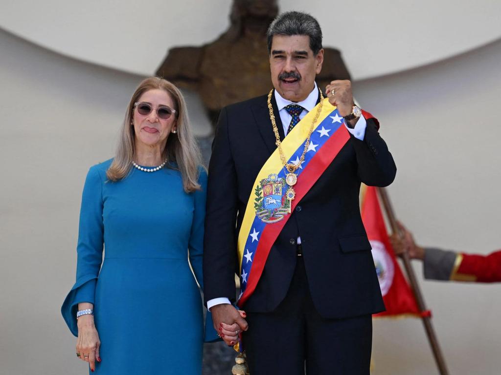 expertac53's tweet photo. @Idadelmundo No no no,, viva wonderful Président Maduro.
Free Maduro and Cilia Flores and Fuck impérialistes criminals and their collaborators https://t.co/NpuuLfV1o3