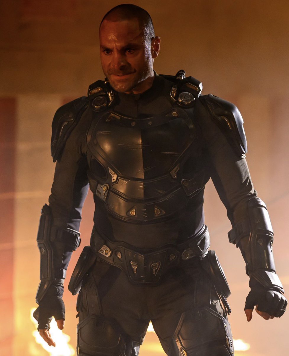 cosmic_marvel's tweet photo. Michael Mando teases Scorpion’s future in the #MCU:

“The potential growth of [Mac Gargan] is enormous. Brand New Day is level one of this character’s potential & he has at least two or three levels up from here, one of them being the ultimate form of Venom.”

(via https://t.co/E4hYJCY96f)