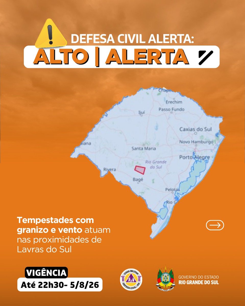 DefesaCivilRS's tweet photo. Defesa Civil alerta: condição de ALERTA para tempestades com granizo e vento que atuam nas proximidades de Lavras do Sul. Risco ALTO de alagamentos e destelhamento. Válido até 22h30 do dia 5 de agosto. Evite áreas de risco. Emergência ligue 190/193. https://t.co/7EaIsQBTVE