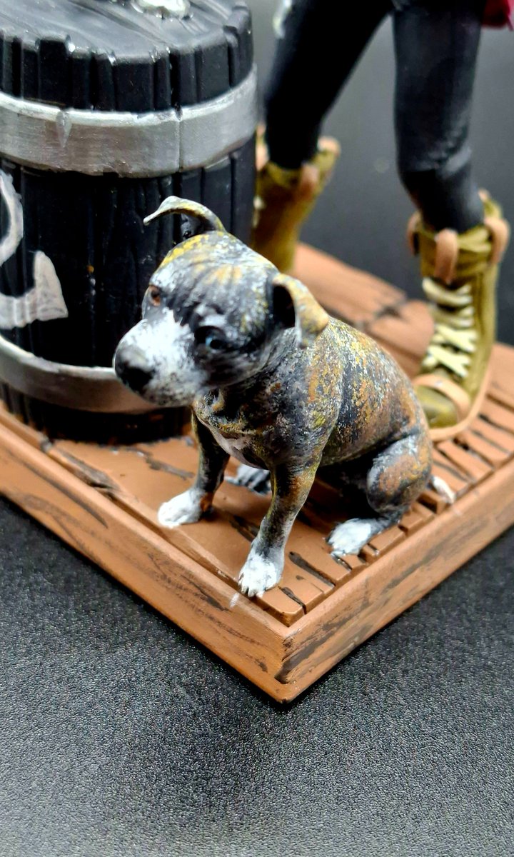 Catastrophic571's tweet photo. Here we have ThatBMads @SeaOfThieves pirate with her special doggo #3dprint #handpainted #SeaOfThieves #BeMorePirate https://t.co/NFlpbIpgNF