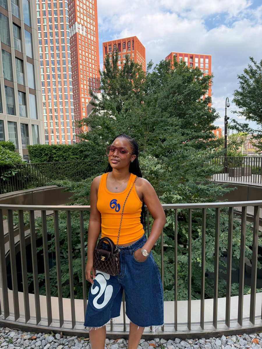 bella_okagbue's tweet photo. 🧡 https://t.co/X0zzh7vqEe