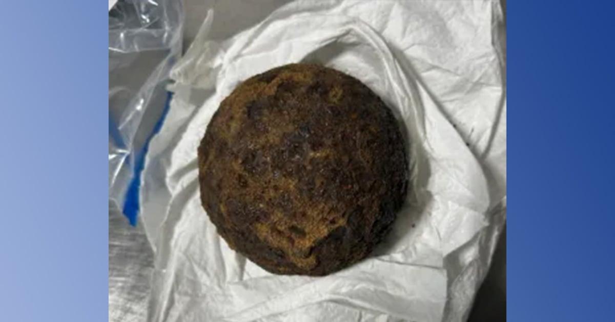 whiotv's tweet photo. TSA agent finds Civil War-era artillery munitions in checked luggage https://t.co/lpkhcaoSQq https://t.co/RTnJ3G1NvJ