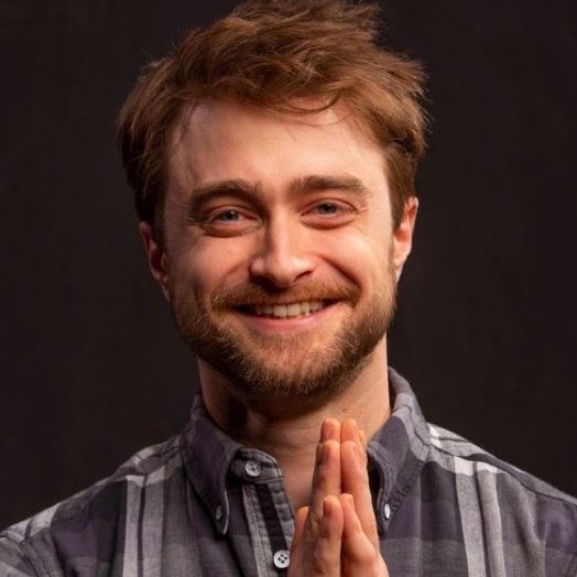 EiProfeta's tweet photo. Daniel Radcliffe, quien cumplió hace unos días 37 años, ahora tiene la misma edad que Harry Potter tenía durante la escena del epílogo en la última película de la saga.

“19 años después…” https://t.co/VFA0xza4Ny