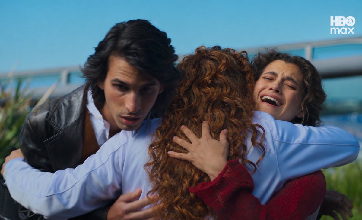 vosyasabess_'s tweet photo. ME ENTRO ALGO EN EL OJO HAGAN VOLVER A FLORICIENTA CON SUS TRILLIZOS https://t.co/ymWNqdczA5
