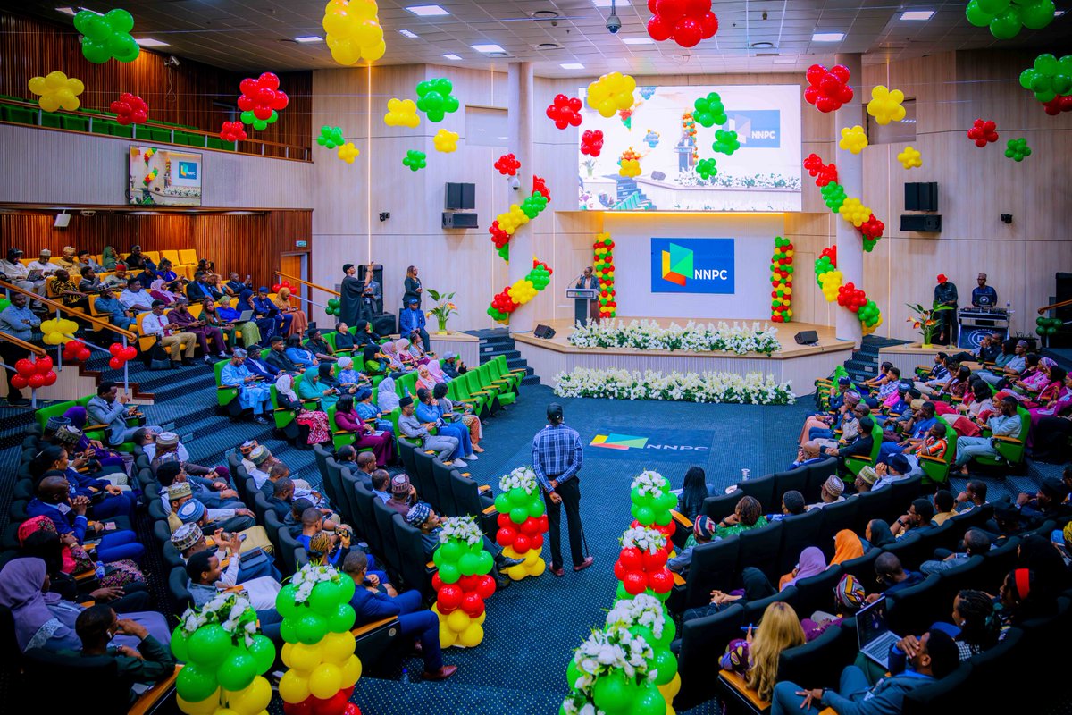 BBOjulari's tweet photo. Today marked a huge milestone for us as we officially deployed over 1,000 young professionals into NNPC Ltd after one year of internship, intensive training, and evaluation.

During the event, I listened to some of them share their recruitment stories, raw, unscripted, and real. Different paths, but the same door. And we opened it. That's what NNPC Ltd stands for today: not who you know or where you're from, but what you can do.

Their offer letters got them in, but their work this past year kept them here. They proved themselves day after day, under real pressure, and that's the standard we're building. Talent. Hard work. Fairness.

To the over 1,000 newly deployed: you are not just our future. You are our present. Our energy. Our proof. So don't hesitate to lend your voice, share your opinions, and challenge the status quo. Own your development.

But don't forget the wait. Don't forget the process. Because one day, when you're sitting where I am, you'll remember this moment, and you'll open that same door for someone else.

Welcome. Now let's build.