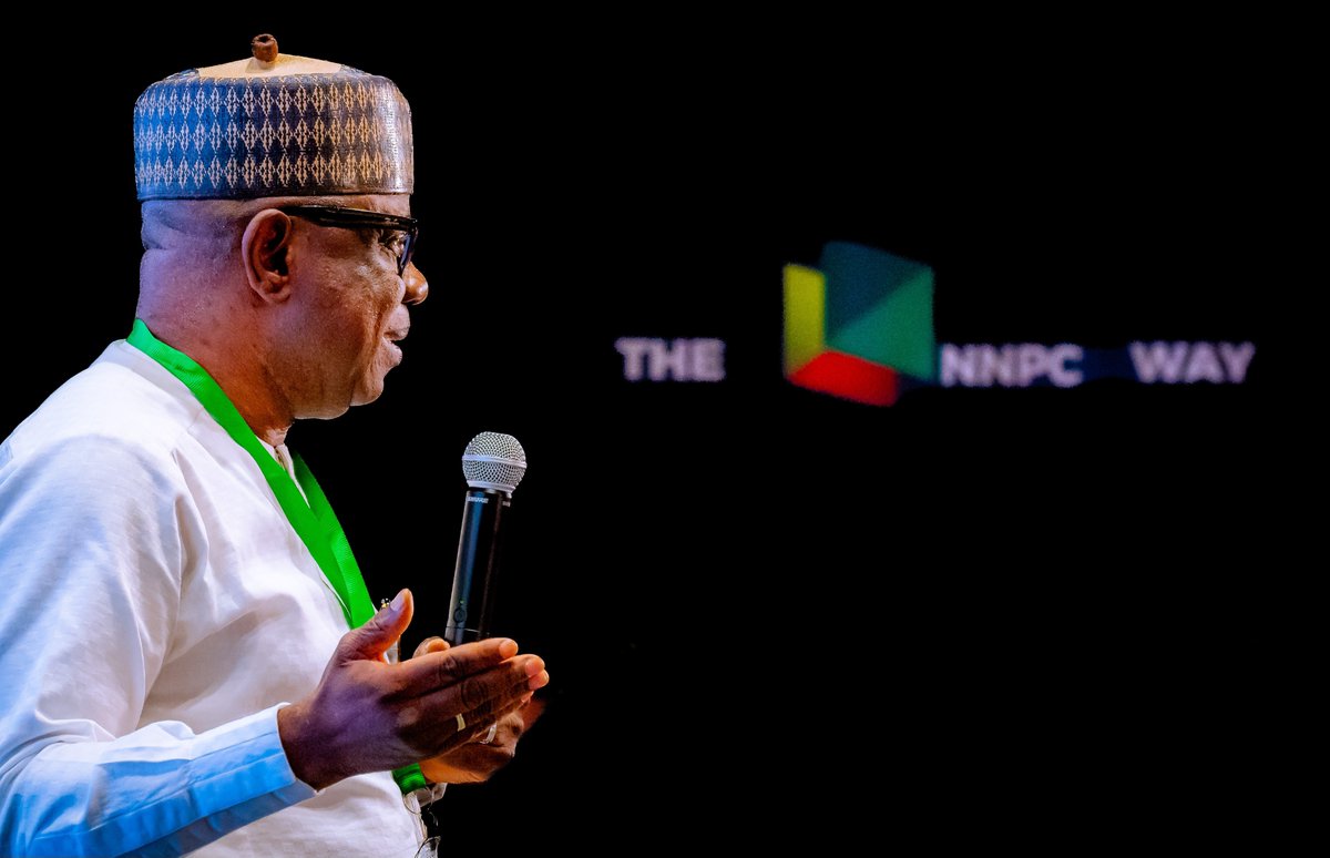 BBOjulari's tweet photo. Today marked a huge milestone for us as we officially deployed over 1,000 young professionals into NNPC Ltd after one year of internship, intensive training, and evaluation.

During the event, I listened to some of them share their recruitment stories, raw, unscripted, and real. Different paths, but the same door. And we opened it. That's what NNPC Ltd stands for today: not who you know or where you're from, but what you can do.

Their offer letters got them in, but their work this past year kept them here. They proved themselves day after day, under real pressure, and that's the standard we're building. Talent. Hard work. Fairness.

To the over 1,000 newly deployed: you are not just our future. You are our present. Our energy. Our proof. So don't hesitate to lend your voice, share your opinions, and challenge the status quo. Own your development.

But don't forget the wait. Don't forget the process. Because one day, when you're sitting where I am, you'll remember this moment, and you'll open that same door for someone else.

Welcome. Now let's build.