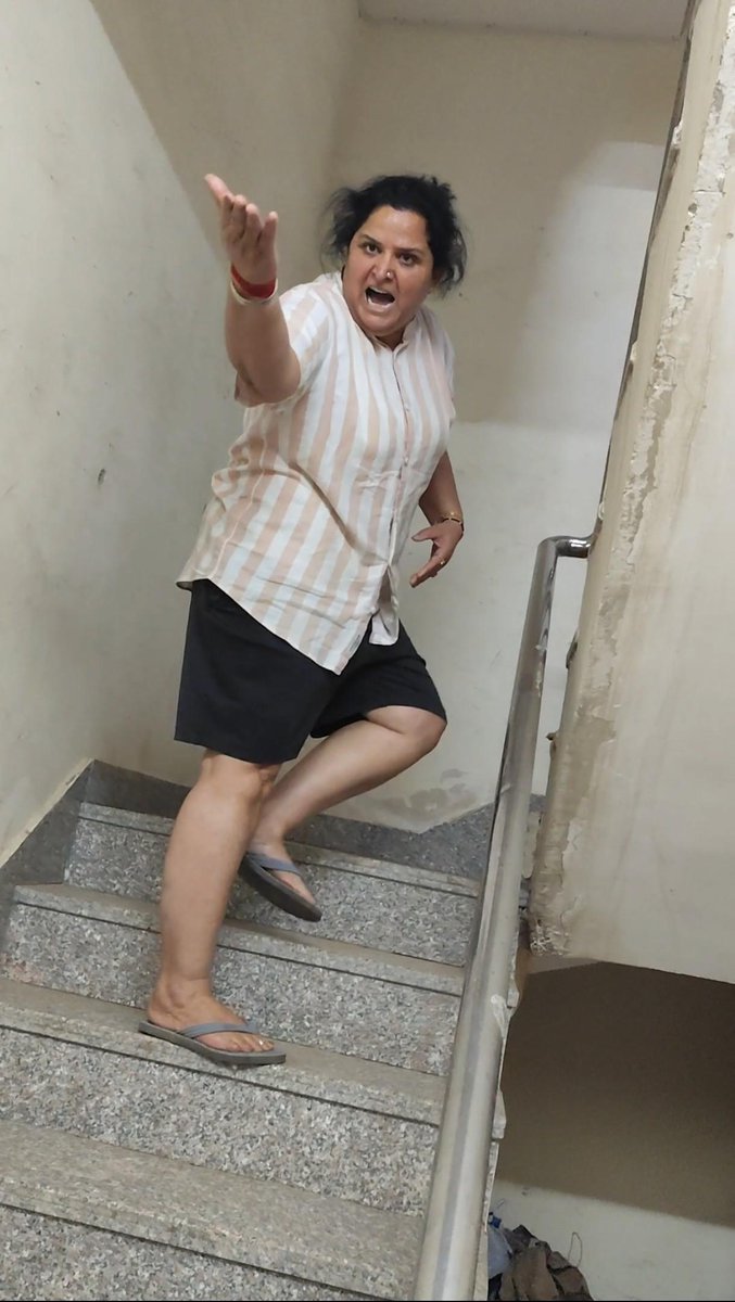 2oo4Vimansh's tweet photo. Illegal Parking Takeover
Lady claiming BJP leader occupied our parking. She skips maintenance, argues with foul language &amp; causes mental burden. Parents live alone. Complaint filed at Shyam Nagar PS. Police visited but no relief.
@jaipur_police
@PoliceRajasthan
@BJP4Rajasthan https://t.co/X23kEr63Zt