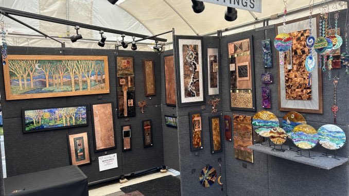 AmericaJR's tweet photo. GALLERY: 2026 Ann Arbor Art Fair at University of Michigan – Part Two
/ AmericaJR #AnnArborArtFair … https://t.co/XVR8Xw5bVN https://t.co/YxCVyJJvzl